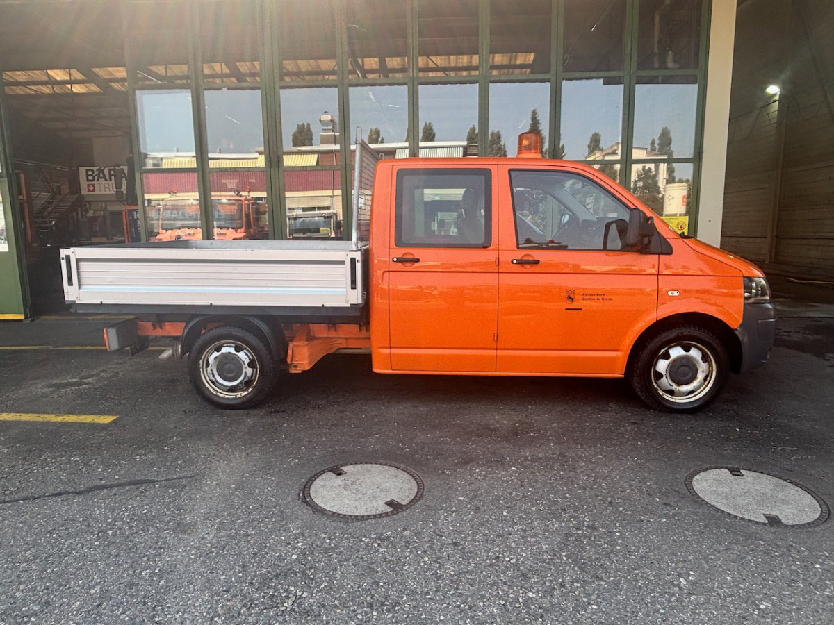 VW T5 Transporter - Pritsche Transporter: das Bild 4 VW T5 Transporter - Pritsche Transporter: das Bild 4