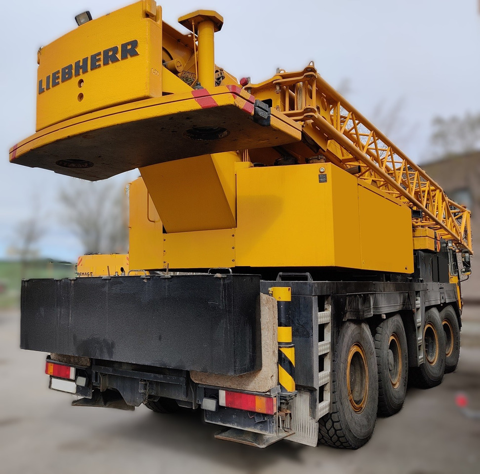 Liebherr LTM 1090/2 - Mobilkran: das Bild 2 Liebherr LTM 1090/2 - Mobilkran: das Bild 2