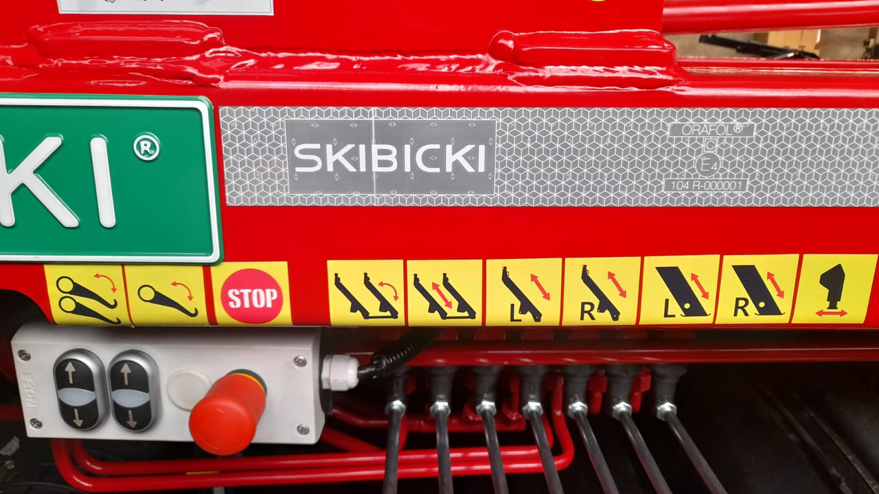 IVECO EUROCARGO ML 180E28/P - Absetzkipper: das Bild 4 IVECO EUROCARGO ML 180E28/P - Absetzkipper: das Bild 4