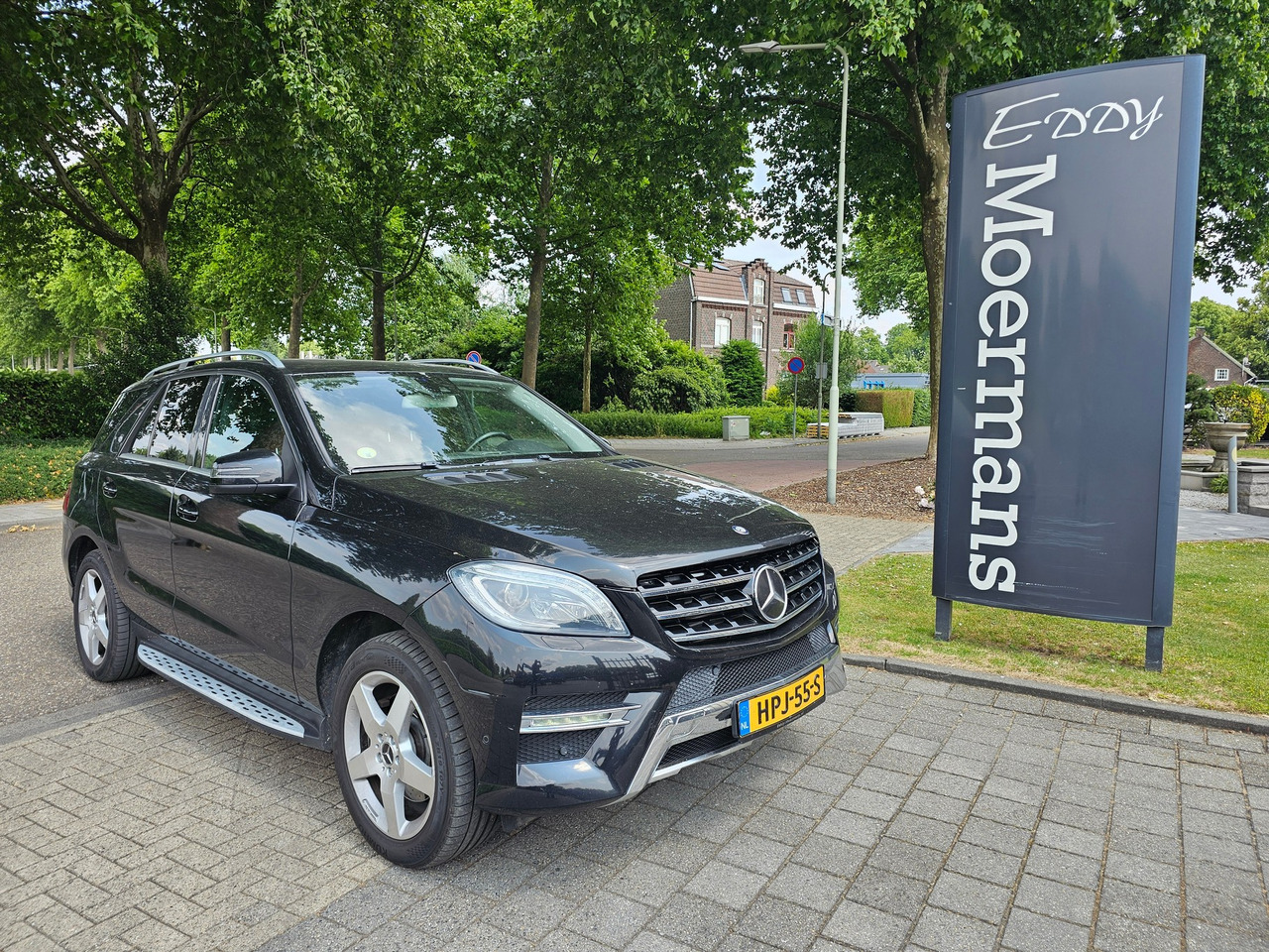 Mercedes Benz ML 350 Bluetec AMG - SUV/ Geländewagen: das Bild 1 Mercedes Benz ML 350 Bluetec AMG - SUV/ Geländewagen: das Bild 1
