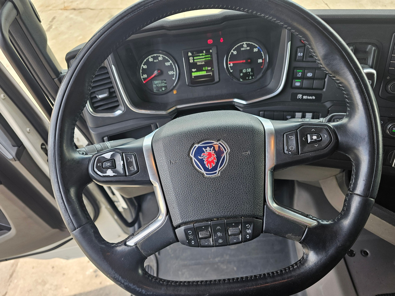 Scania R410 High ( SCR Only ) - Sattelzugmaschine: das Bild 5 Scania R410 High ( SCR Only ) - Sattelzugmaschine: das Bild 5