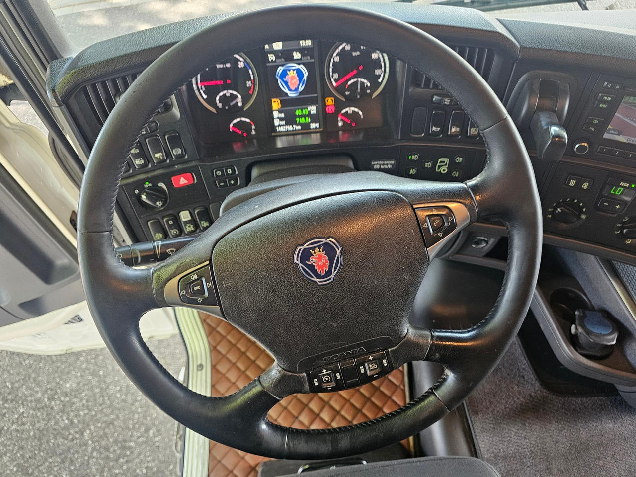 Scania R450 Highline - Sattelzugmaschine: das Bild 5 Scania R450 Highline - Sattelzugmaschine: das Bild 5