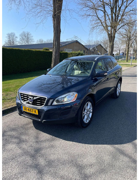 Volvo XC60 XC60 DZ88/DZ8850 5 Cilinder Euro 5 - PKW: das Bild 1 Volvo XC60 XC60 DZ88/DZ8850 5 Cilinder Euro 5 - PKW: das Bild 1