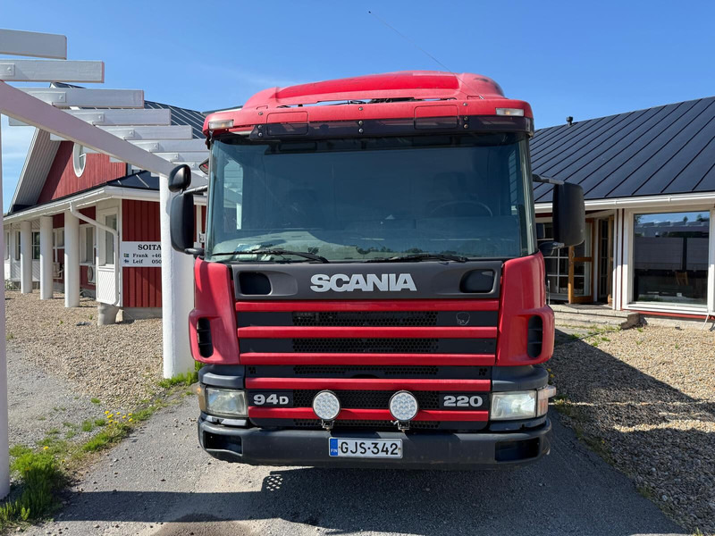 Volvo Scania P94 - Pritsche LKW, Autokran: das Bild 2 Volvo Scania P94 - Pritsche LKW, Autokran: das Bild 2