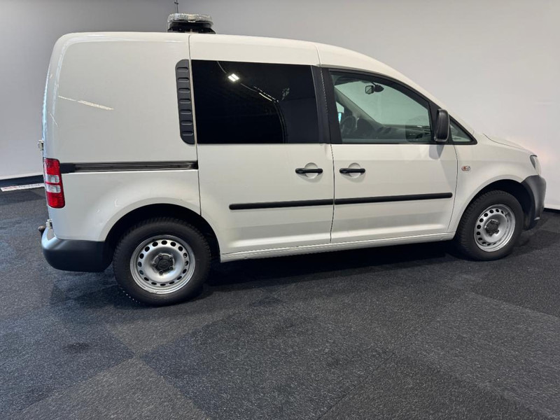 Volkswagen Caddy Caddy L1H1 1.6 TDI 75pk export Only - Kleintransporter: das Bild 4 Volkswagen Caddy Caddy L1H1 1.6 TDI 75pk export Only - Kleintransporter: das Bild 4
