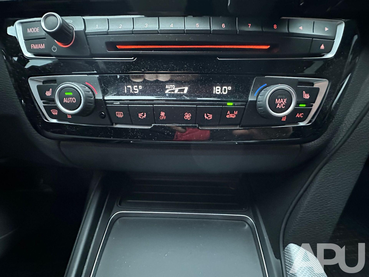 BMW 330i F30 M-PAKIET PERFORMANCE - PKW: das Bild 2 BMW 330i F30 M-PAKIET PERFORMANCE - PKW: das Bild 2