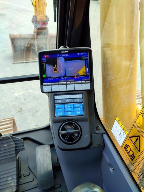 Kettenbagger Komatsu PC210LC-11: das Bild 11