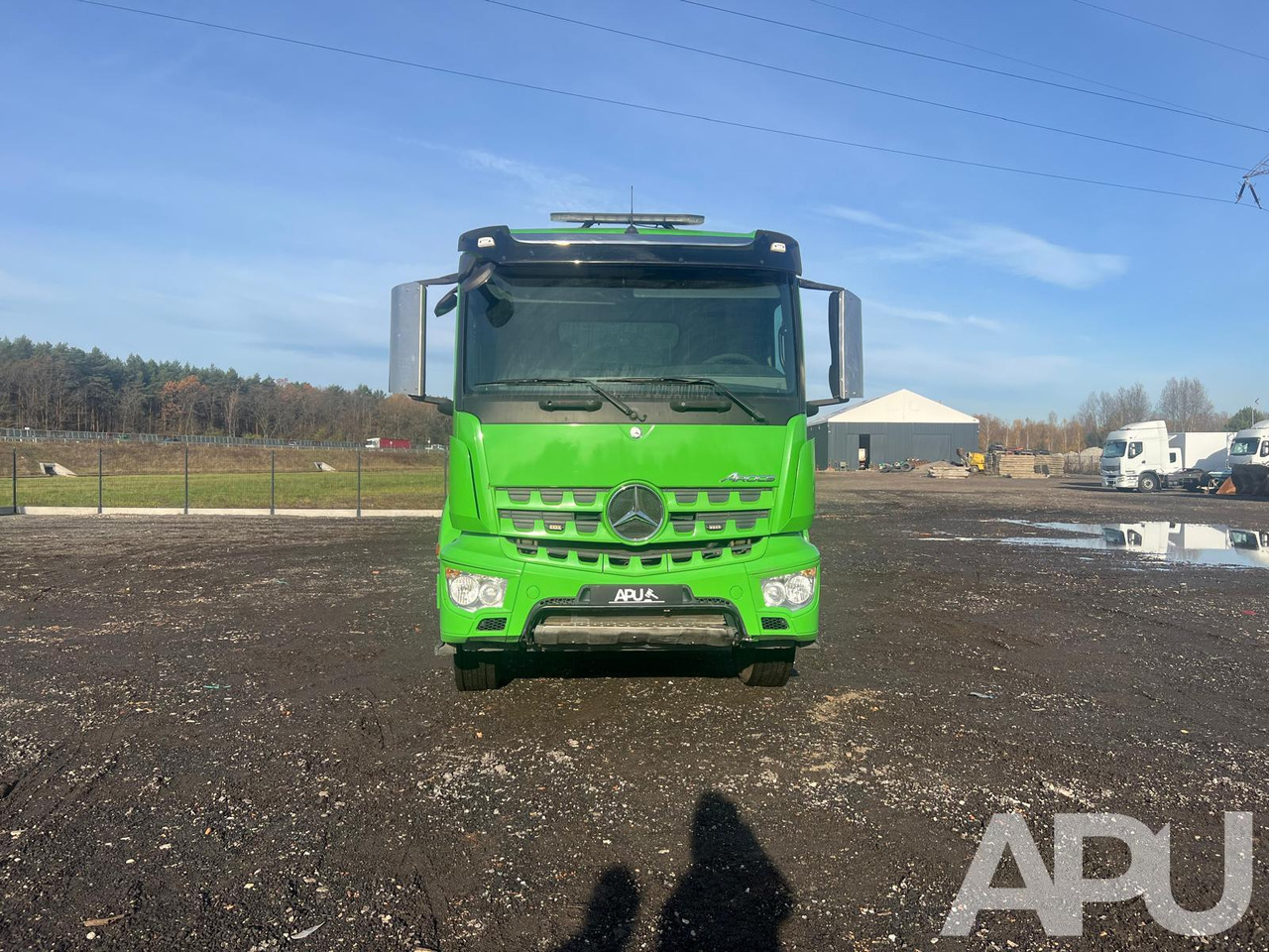 Mercedes-Benz AROCS 963-2-A - Kipper: das Bild 2 Mercedes-Benz AROCS 963-2-A - Kipper: das Bild 2