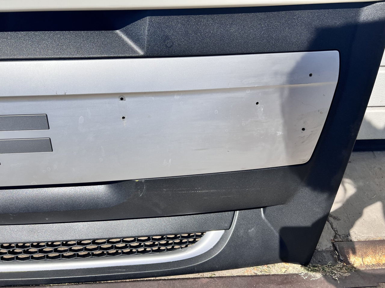 DAF XF106 (-2017) MOTORKAP COMPLEET 2191694U - Motorhaube für LKW: das Bild 2 DAF XF106 (-2017) MOTORKAP COMPLEET 2191694U - Motorhaube für LKW: das Bild 2