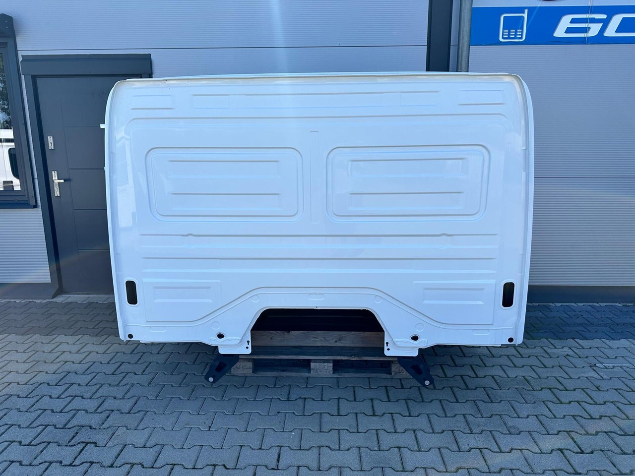 MB ATEGO CABINE EURO 6 TUNEL VOOR 6 CYL.MOTOR ALLEEN FRAME 000074B - Fahrerhaus für LKW: das Bild 4 MB ATEGO CABINE EURO 6 TUNEL VOOR 6 CYL.MOTOR ALLEEN FRAME 000074B - Fahrerhaus für LKW: das Bild 4