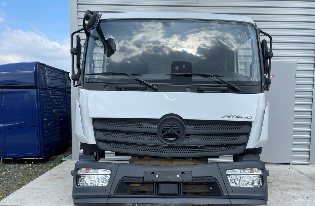 MB ATEGO CABINE EURO 6 TUNEL VOOR 6 CYL.MOTOR INCL. SEAT 000074A - Fahrerhaus für LKW: das Bild 1 MB ATEGO CABINE EURO 6 TUNEL VOOR 6 CYL.MOTOR INCL. SEAT 000074A - Fahrerhaus für LKW: das Bild 1