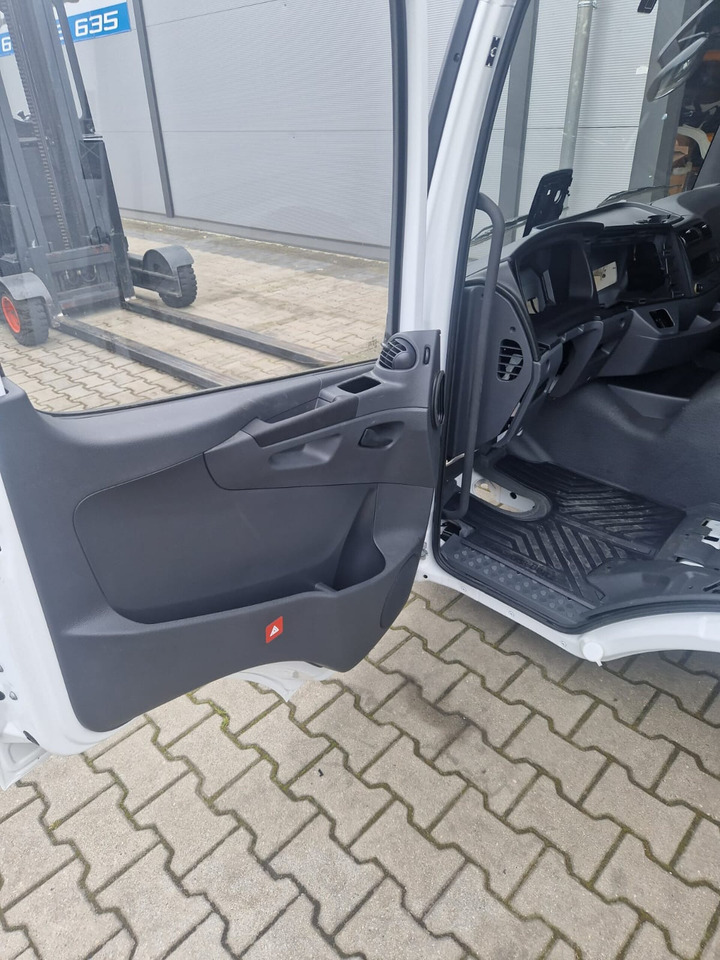 MB ATEGO CABINE EURO 6 TUNEL VOOR 6 CYL.MOTOR WITHOUT SEAT 000074 - Fahrerhaus für LKW: das Bild 5 MB ATEGO CABINE EURO 6 TUNEL VOOR 6 CYL.MOTOR WITHOUT SEAT 000074 - Fahrerhaus für LKW: das Bild 5