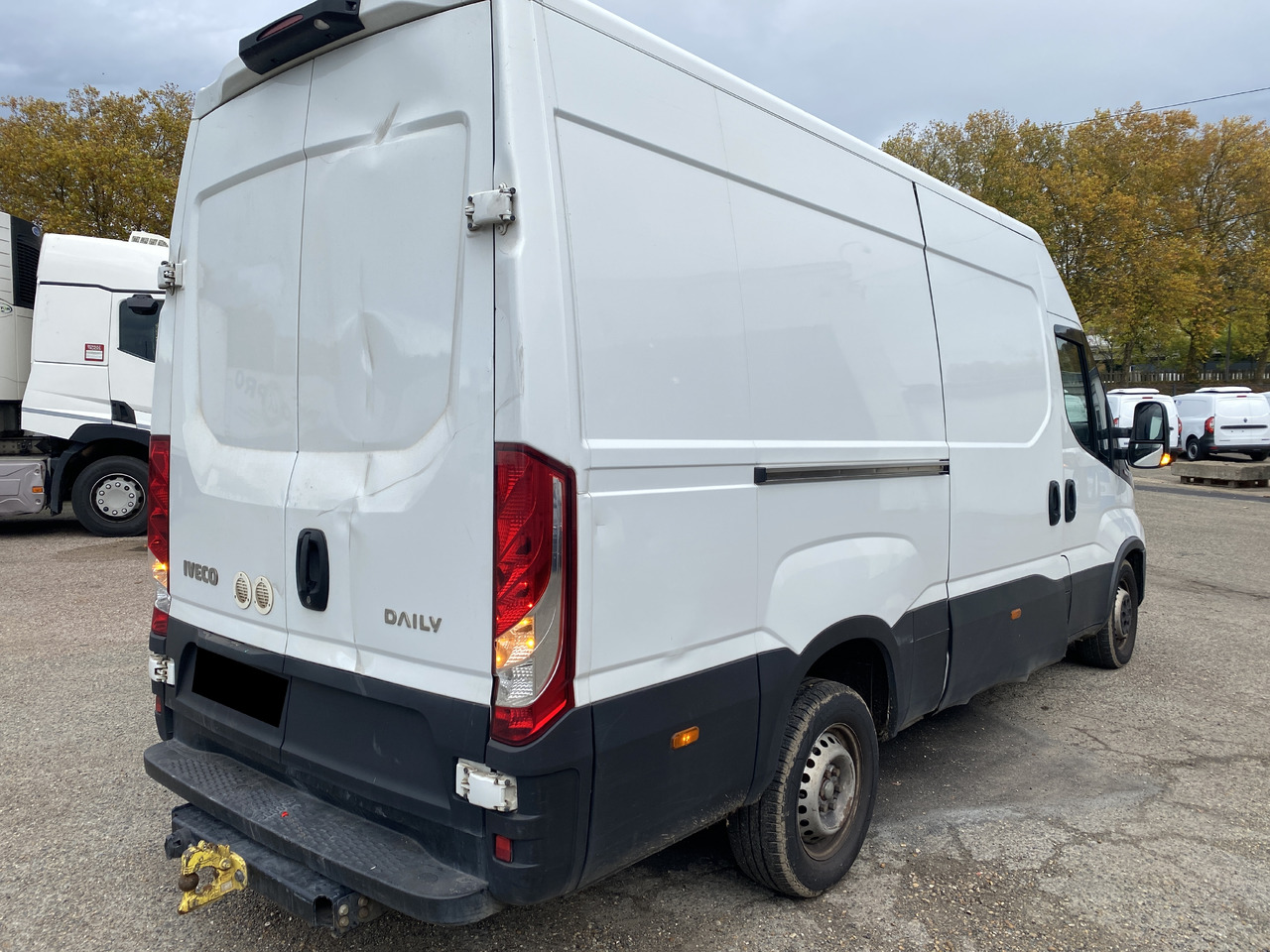 IVECO DAILY 35S18 - Kastenwagen: das Bild 3 IVECO DAILY 35S18 - Kastenwagen: das Bild 3