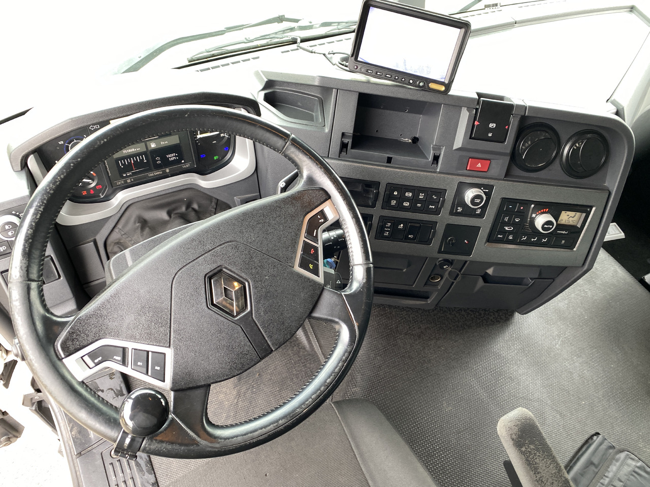 Kühlkoffer LKW Für die Beförderung von Lebensmittel RENAULT T: das Bild 12 Kühlkoffer LKW Für die Beförderung von Lebensmittel RENAULT T: das Bild 12