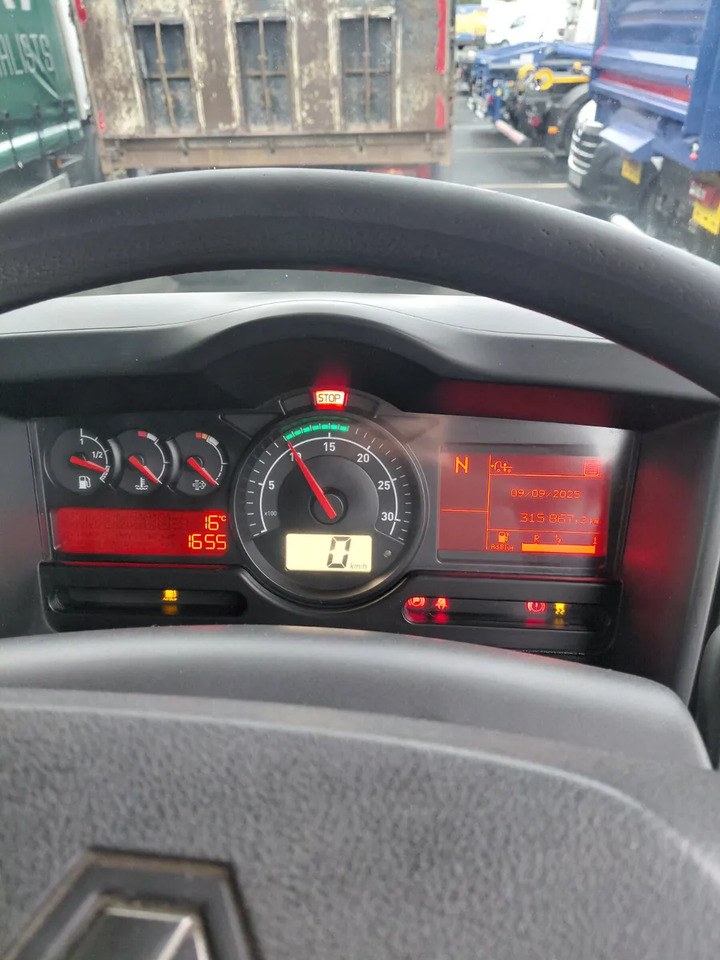 2016 Renault D18 Curtainsider - Plane LKW: das Bild 3 2016 Renault D18 Curtainsider - Plane LKW: das Bild 3