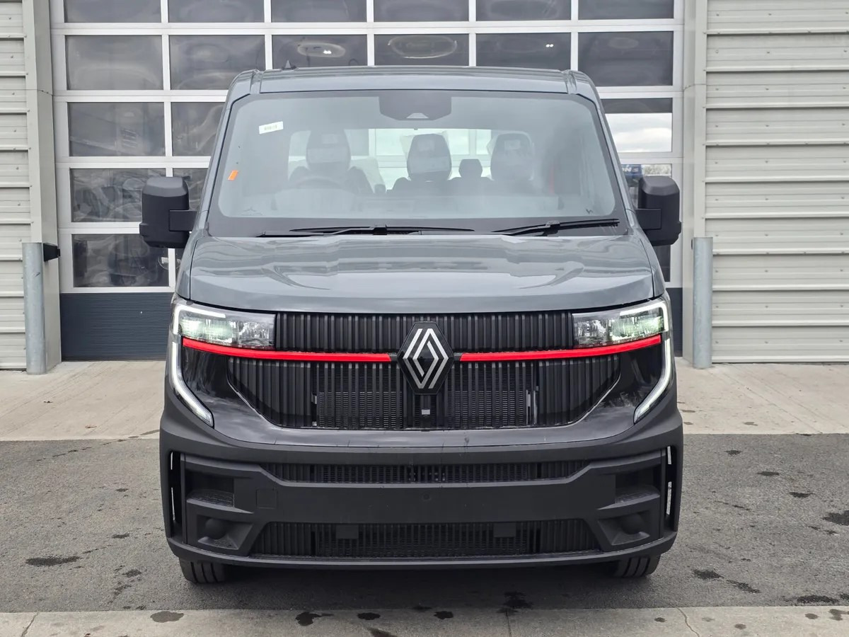 2025 Renault Master Chassis and Cab 170BHP - Fahrgestell LKW: das Bild 3 2025 Renault Master Chassis and Cab 170BHP - Fahrgestell LKW: das Bild 3