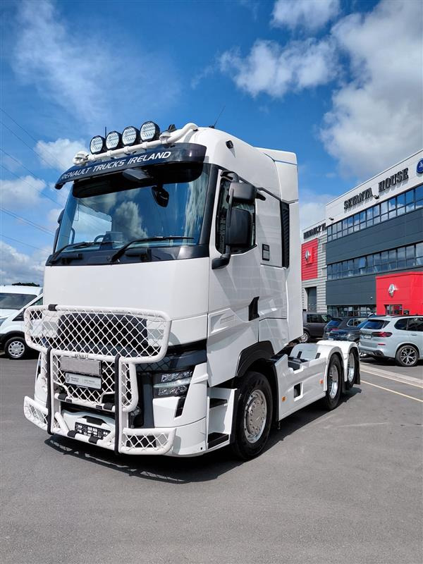 Renault T-High 520 Twin Wheel Tag - Sattelzugmaschine: das Bild 4 Renault T-High 520 Twin Wheel Tag - Sattelzugmaschine: das Bild 4