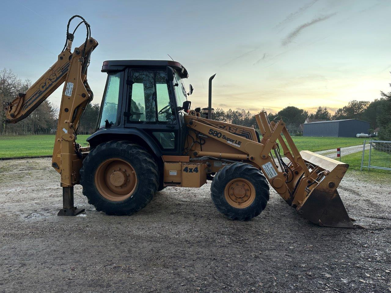 CASE 580 SLE - Baggerlader: das Bild 2 CASE 580 SLE - Baggerlader: das Bild 2