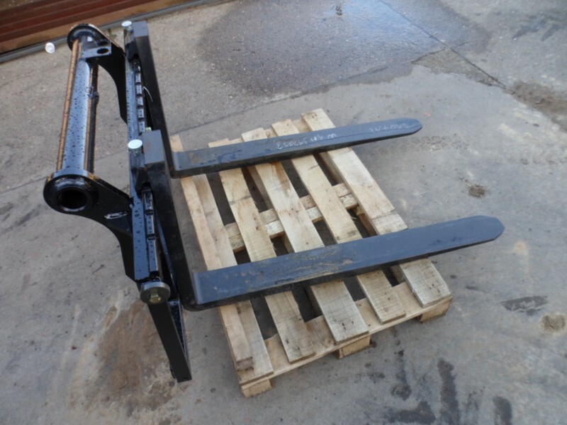 Manitou Lepelset / vorkenbord - Gabel für Landmaschine: das Bild 2 Manitou Lepelset / vorkenbord - Gabel für Landmaschine: das Bild 2