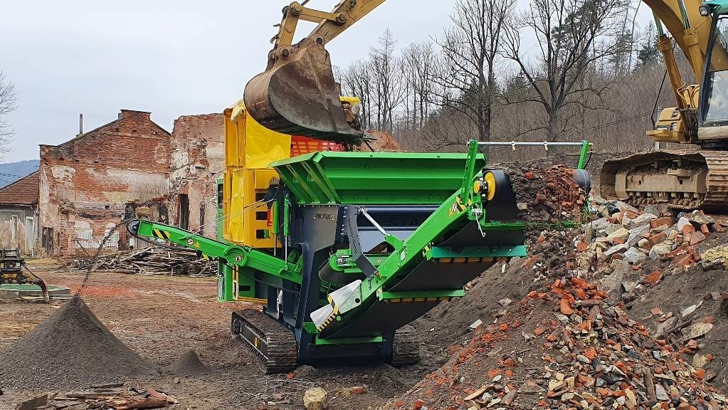Resta CH1 710x500, CK6 710x500 - Mobile Brechanlage: das Bild 3 Resta CH1 710x500, CK6 710x500 - Mobile Brechanlage: das Bild 3