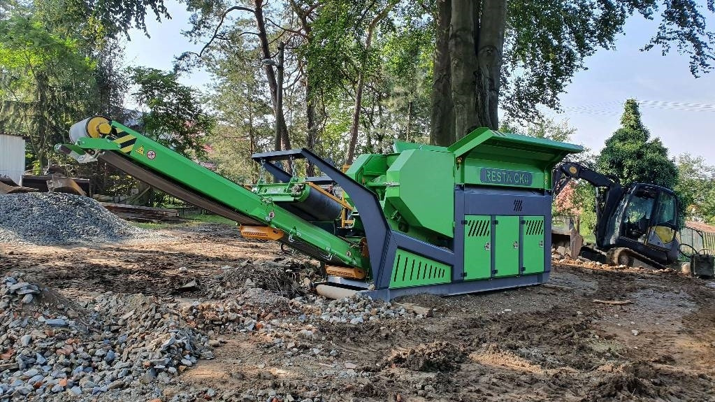 Resta CK4 470x330 - Mobile Brechanlage: das Bild 2 Resta CK4 470x330 - Mobile Brechanlage: das Bild 2