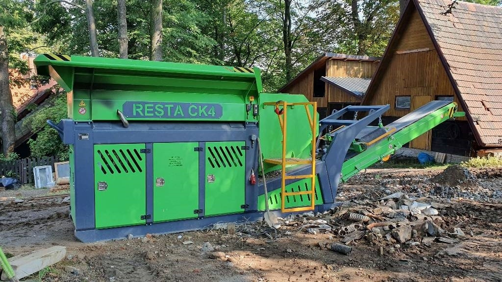 Resta CK4 470x330 - Mobile Brechanlage: das Bild 5 Resta CK4 470x330 - Mobile Brechanlage: das Bild 5