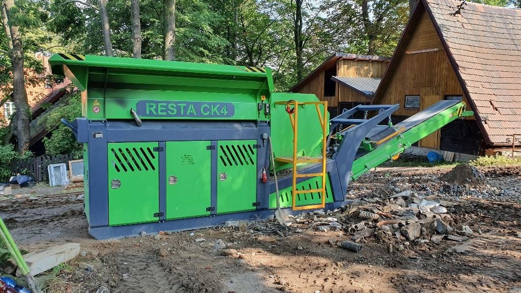 Resta CK4 470x330 - Mobile Brechanlage: das Bild 1 Resta CK4 470x330 - Mobile Brechanlage: das Bild 1