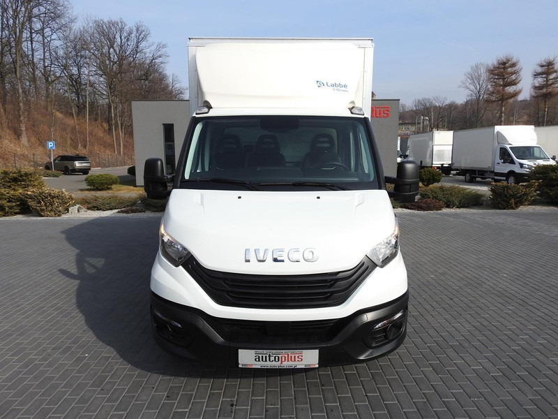 Iveco DAILY 35C16 KONTENER WINDA 8 PALET TEMPOMAT BLIŹNIACZE KOŁA KLIM - Koffer Transporter: das Bild 5 Iveco DAILY 35C16 KONTENER WINDA 8 PALET TEMPOMAT BLIŹNIACZE KOŁA KLIM - Koffer Transporter: das Bild 5