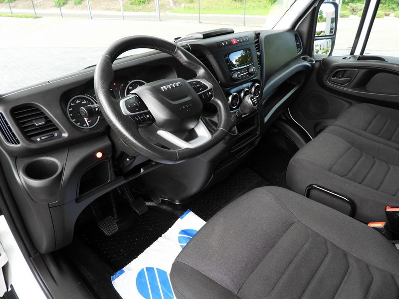 Iveco DAILY 35S18 PLANDEKA WINDA 8 PALET WEBASTO TEMPOMAT KLIMATYZACJA - Planen Transporter: das Bild 2 Iveco DAILY 35S18 PLANDEKA WINDA 8 PALET WEBASTO TEMPOMAT KLIMATYZACJA - Planen Transporter: das Bild 2