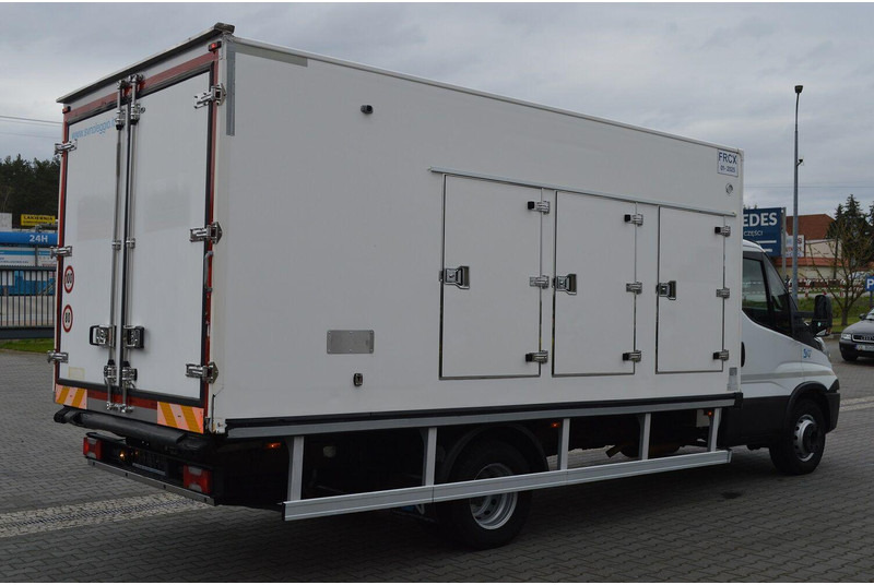 Iveco DAILY 60C15 60-150 - Verkaufsfahrzeug: das Bild 4 Iveco DAILY 60C15 60-150 - Verkaufsfahrzeug: das Bild 4