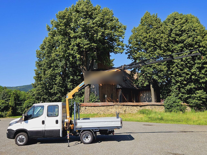 Iveco Daily 35c-15 Doka flatbed + crane Effer - Pritsche Transporter, Transporter mit Doppelkabine: das Bild 2 Iveco Daily 35c-15 Doka flatbed + crane Effer - Pritsche Transporter, Transporter mit Doppelkabine: das Bild 2