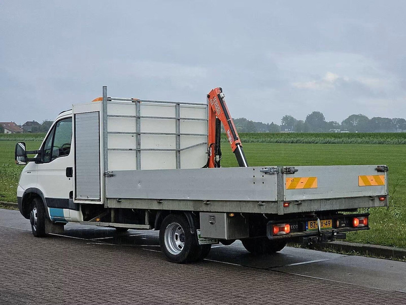 Iveco Daily 40C15 - Flatbed + crane - Pritsche Transporter, Autokran: das Bild 3 Iveco Daily 40C15 - Flatbed + crane - Pritsche Transporter, Autokran: das Bild 3
