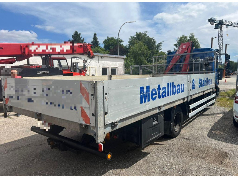 Iveco EUROCARGO ML80 E16 Lange Pritsche mit Kran - Pritsche LKW: das Bild 4 Iveco EUROCARGO ML80 E16 Lange Pritsche mit Kran - Pritsche LKW: das Bild 4