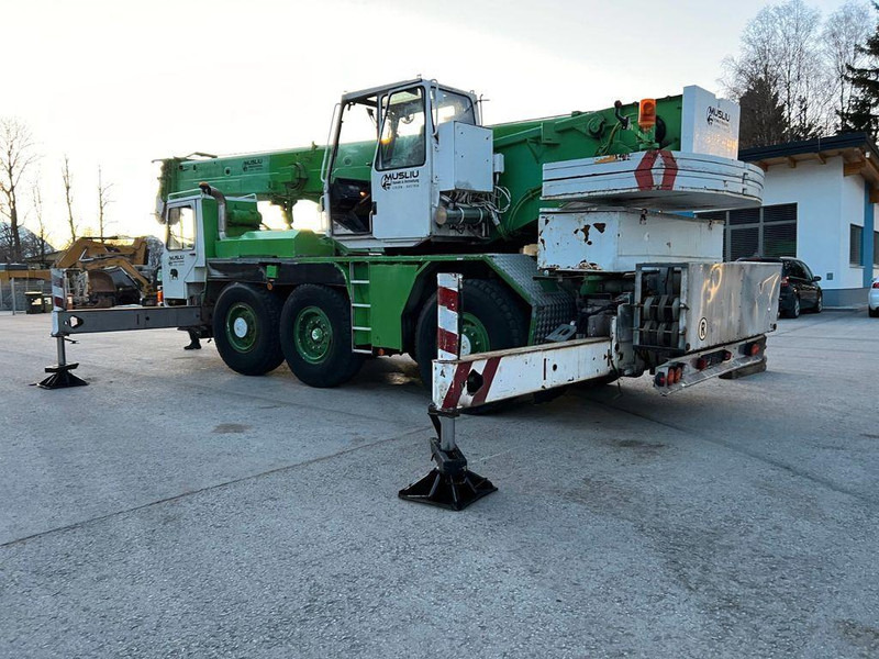 Liebherr LTM 1035 Mobildaru - Mobilkran: das Bild 3 Liebherr LTM 1035 Mobildaru - Mobilkran: das Bild 3