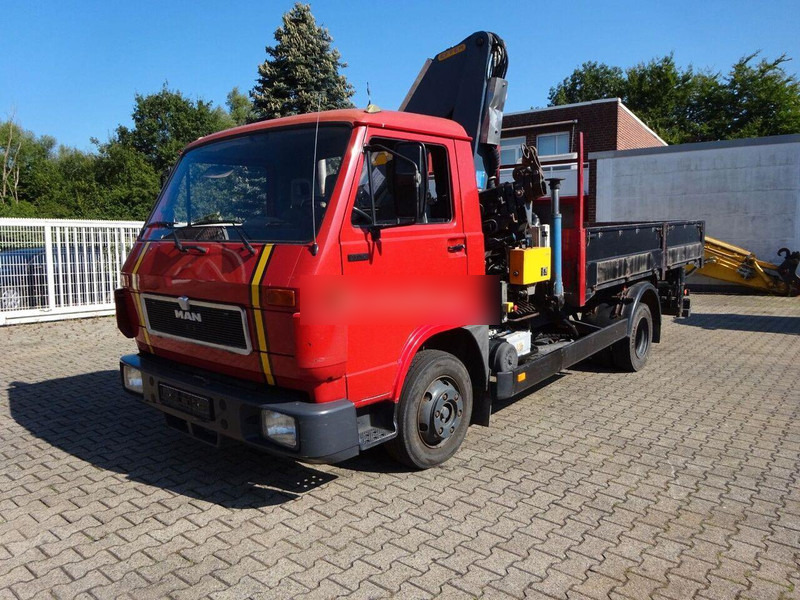 MAN 9.150 - Flatbed+crane - Pritsche LKW, Autokran: das Bild 1 MAN 9.150 - Flatbed+crane - Pritsche LKW, Autokran: das Bild 1