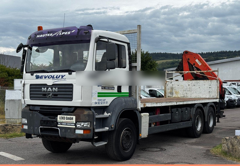 MAN TGA 33.360 - Pritsche LKW, Autokran: das Bild 4 MAN TGA 33.360 - Pritsche LKW, Autokran: das Bild 4