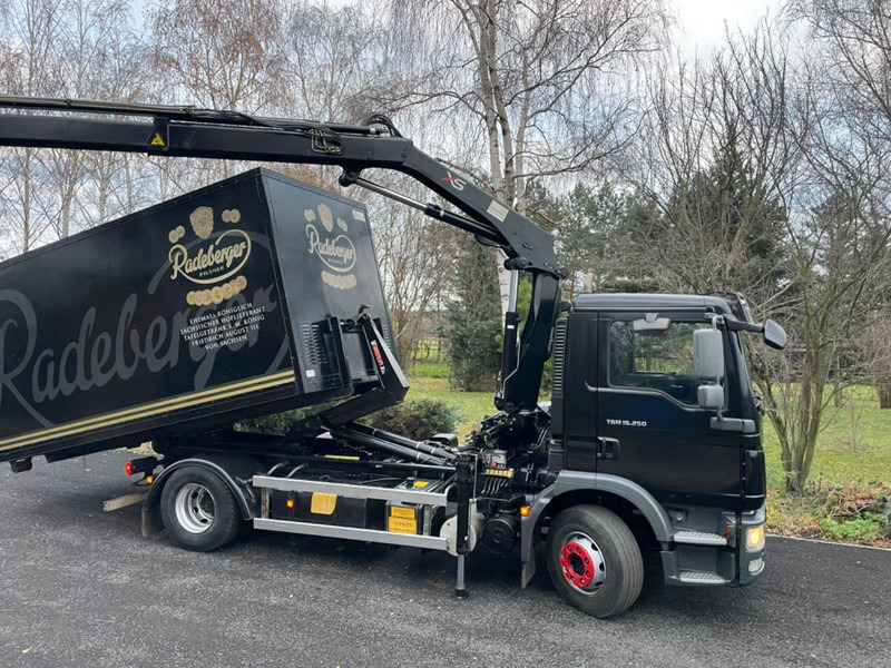 MAN TGM 15.250 Hoof lift + Crane - Abrollkipper, Autokran: das Bild 1 MAN TGM 15.250 Hoof lift + Crane - Abrollkipper, Autokran: das Bild 1