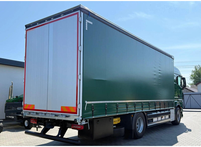 MAN TGX 18.470 - Curtain side - Plane LKW: das Bild 5 MAN TGX 18.470 - Curtain side - Plane LKW: das Bild 5