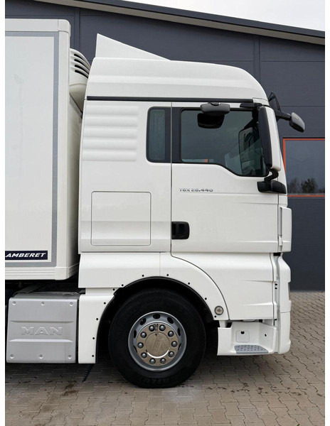 Kühlkoffer LKW MAN TGX 26.440 // E6 // MANUAL // chłodnia z windą // 20 Epal // syp: das Bild 19 Kühlkoffer LKW MAN TGX 26.440 // E6 // MANUAL // chłodnia z windą // 20 Epal // syp: das Bild 19