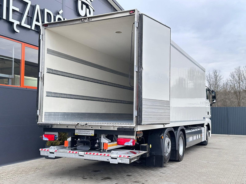 Kühlkoffer LKW MAN TGX 26.440 // E6 // MANUAL // chłodnia z windą // 20 Epal // syp: das Bild 12 Kühlkoffer LKW MAN TGX 26.440 // E6 // MANUAL // chłodnia z windą // 20 Epal // syp: das Bild 12