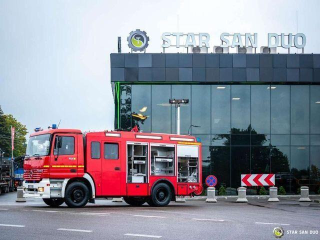 Mercedes-Benz ACTROS 1835 4x2 ZIEGLER FIRE BRIGADE - Feuerwehrfahrzeug: das Bild 4 Mercedes-Benz ACTROS 1835 4x2 ZIEGLER FIRE BRIGADE - Feuerwehrfahrzeug: das Bild 4