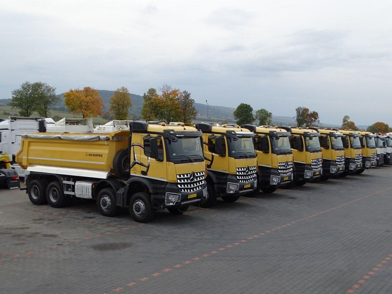 Mercedes-Benz AROCS 4145 / 8x8 / WYWROTKA TYLNOZSYPOWA / KH KIPPER / EURO 6 - Kipper: das Bild 3 Mercedes-Benz AROCS 4145 / 8x8 / WYWROTKA TYLNOZSYPOWA / KH KIPPER / EURO 6 - Kipper: das Bild 3