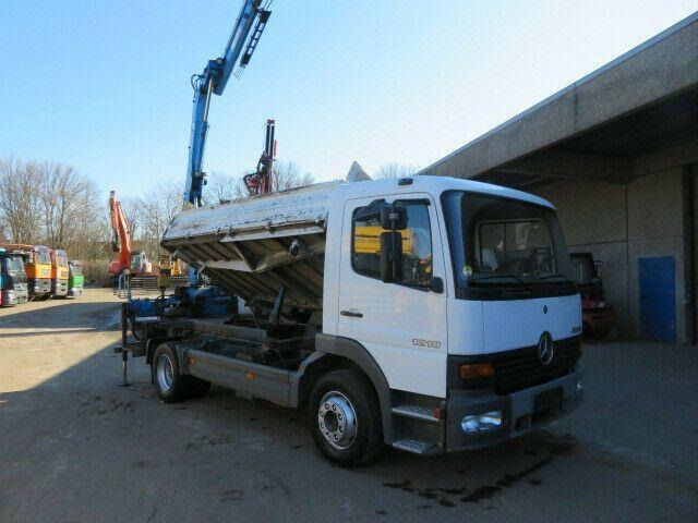 Mercedes-Benz ATEGO 1218 - Kipper, Autokran: das Bild 1 Mercedes-Benz ATEGO 1218 - Kipper, Autokran: das Bild 1