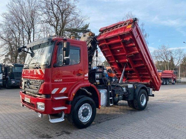 Mercedes-Benz AXOR 1829 - Kipper, Autokran: das Bild 2 Mercedes-Benz AXOR 1829 - Kipper, Autokran: das Bild 2