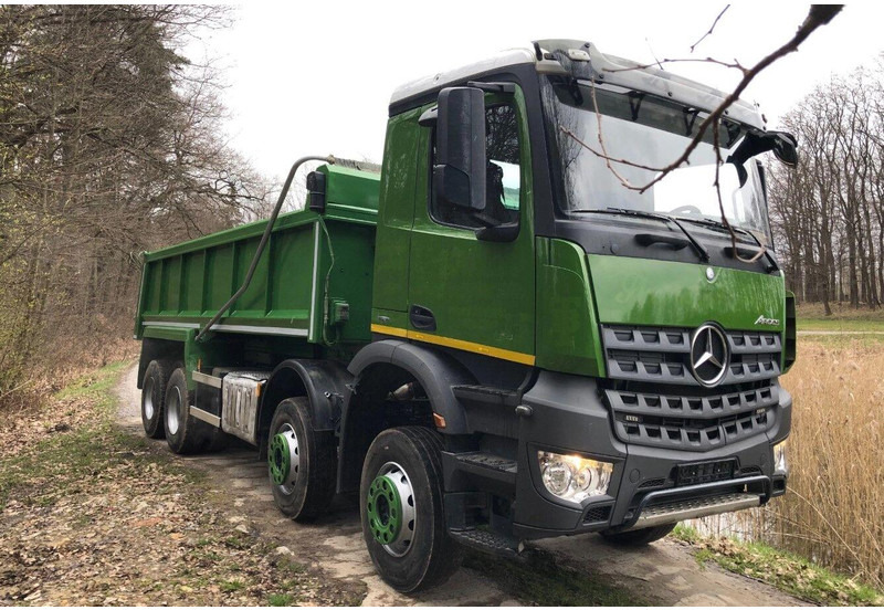 Mercedes-Benz Arocs 3240 8x4 Tipper - Kipper: das Bild 2 Mercedes-Benz Arocs 3240 8x4 Tipper - Kipper: das Bild 2