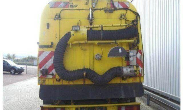 Mercedes-Benz SK 1820 4x2 Schienenreinigungs Kehrmaschine RAIL - Kehrmaschine: das Bild 4 Mercedes-Benz SK 1820 4x2 Schienenreinigungs Kehrmaschine RAIL - Kehrmaschine: das Bild 4