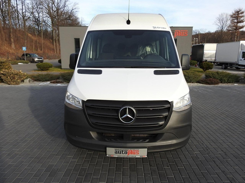 Mercedes-Benz SPRINTER 314 FURGON BRYGADÓWKA 6 MIEJSC TEMPOMAT KLIMATYZACJA - Kleinbus, Personentransporter: das Bild 5 Mercedes-Benz SPRINTER 314 FURGON BRYGADÓWKA 6 MIEJSC TEMPOMAT KLIMATYZACJA - Kleinbus, Personentransporter: das Bild 5