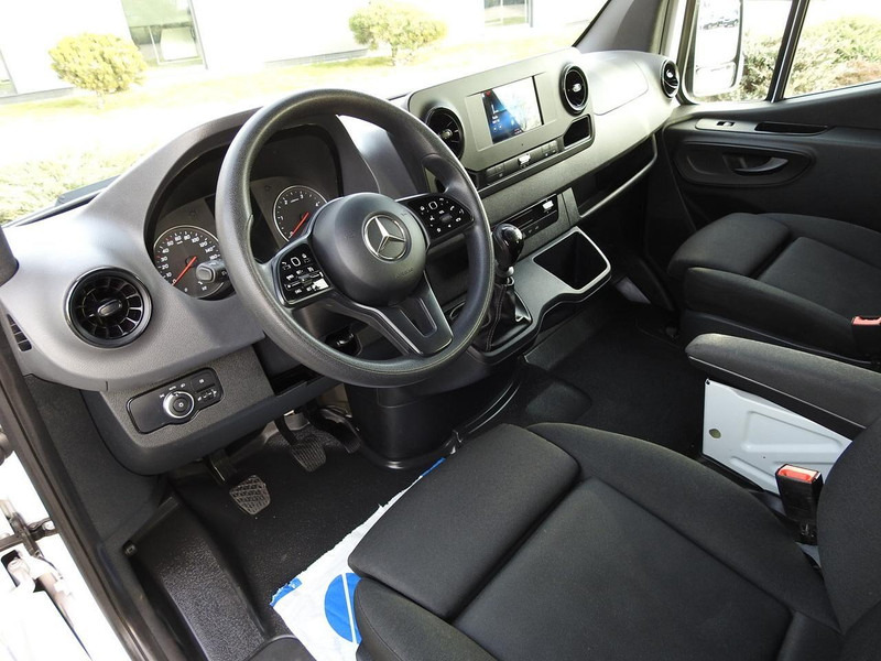 Mercedes-Benz SPRINTER 314 FURGON BRYGADÓWKA 6 MIEJSC TEMPOMAT KLIMATYZACJA - Kleinbus, Personentransporter: das Bild 2 Mercedes-Benz SPRINTER 314 FURGON BRYGADÓWKA 6 MIEJSC TEMPOMAT KLIMATYZACJA - Kleinbus, Personentransporter: das Bild 2