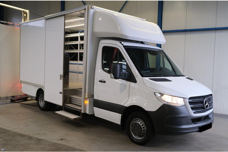 Mercedes-Benz Sprinter 516 Koffer Service truck - Verkaufsfahrzeug: das Bild 3 Mercedes-Benz Sprinter 516 Koffer Service truck - Verkaufsfahrzeug: das Bild 3