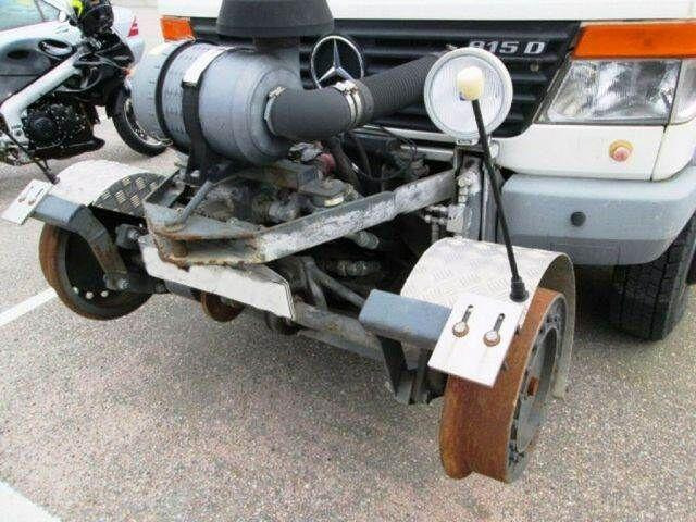 Mercedes-Benz VARIO Schörling RAIL ROAD Two Way Schienen - Koffer LKW: das Bild 2 Mercedes-Benz VARIO Schörling RAIL ROAD Two Way Schienen - Koffer LKW: das Bild 2